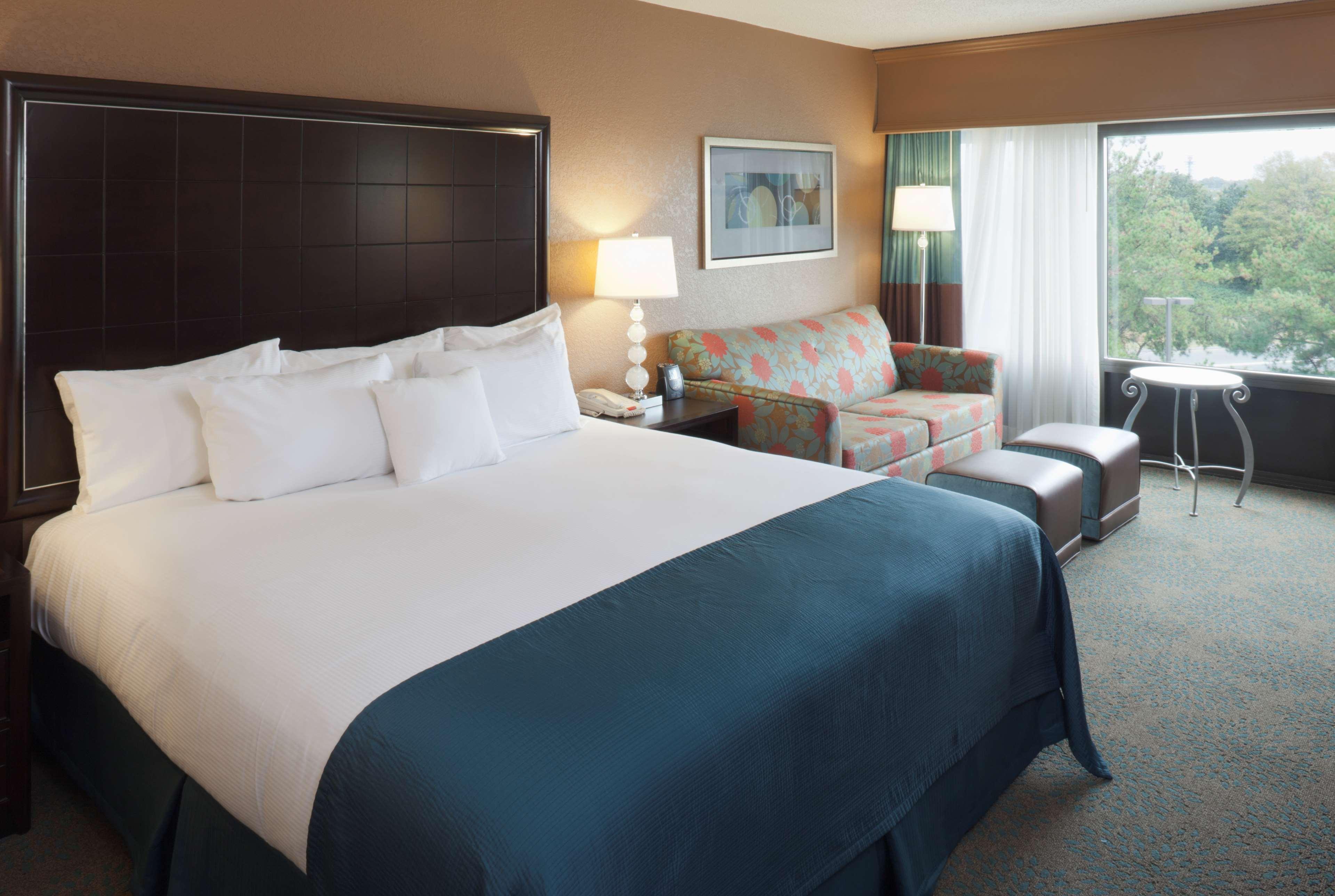 Doubletree By Hilton Columbus Hotel Kamer foto