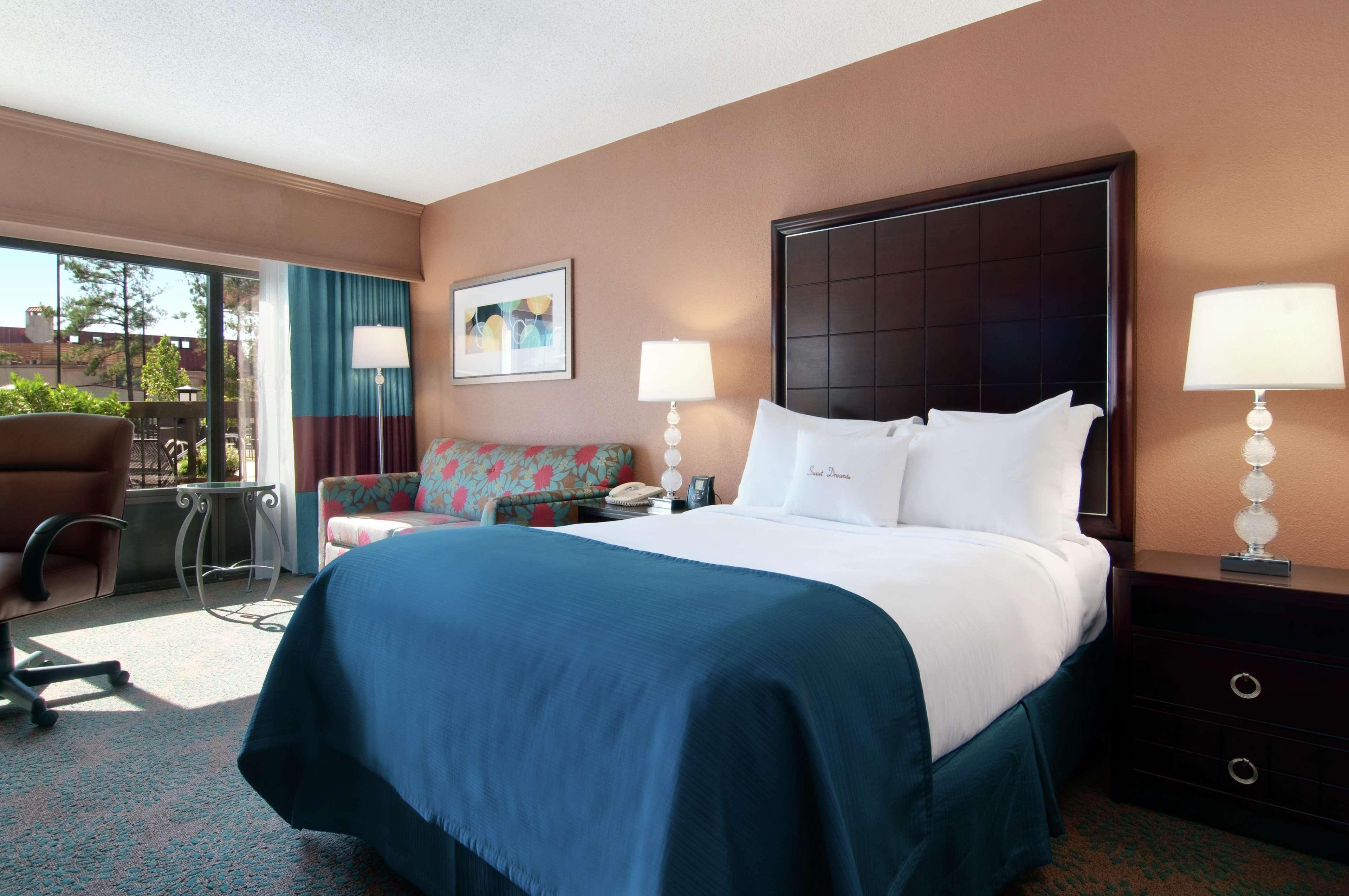Doubletree By Hilton Columbus Hotel Kamer foto