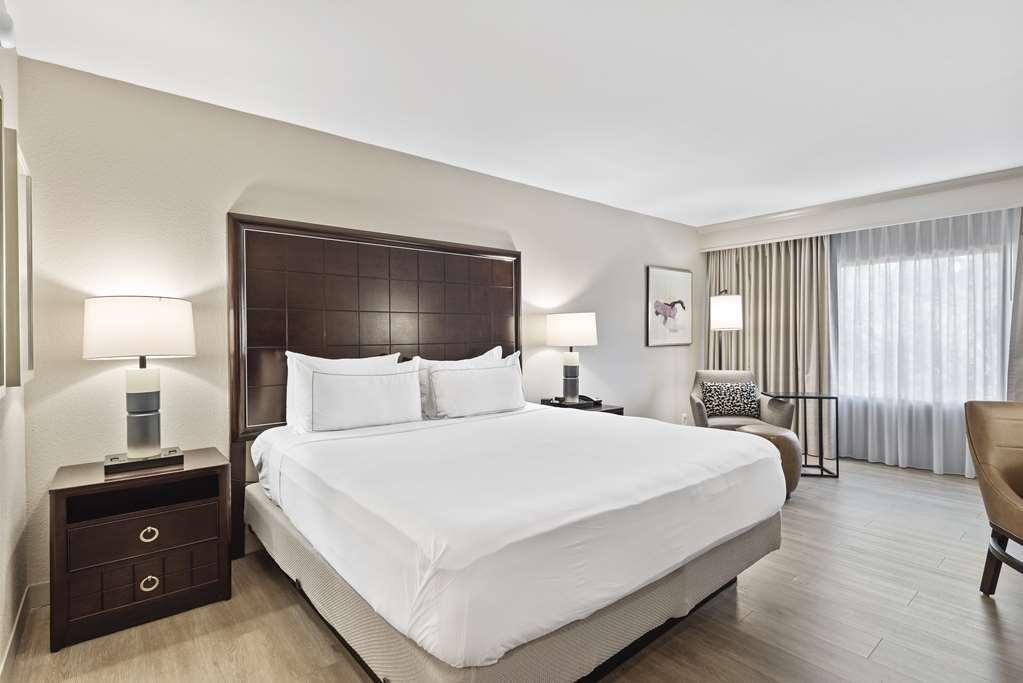 Doubletree By Hilton Columbus Hotel Kamer foto