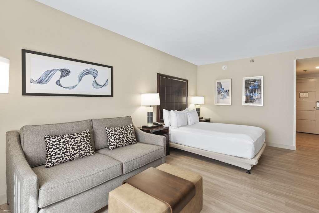 Doubletree By Hilton Columbus Hotel Kamer foto