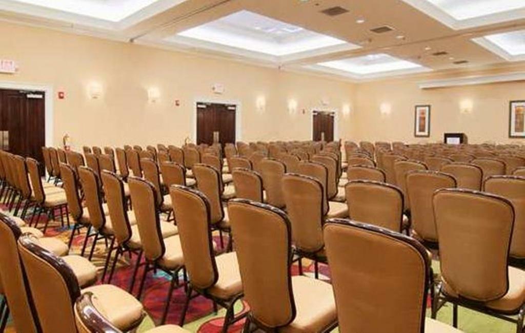 Doubletree By Hilton Columbus Hotel Buitenkant foto